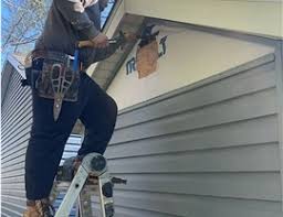 Best Siding Removal and Disposal  in Clintwood, VA